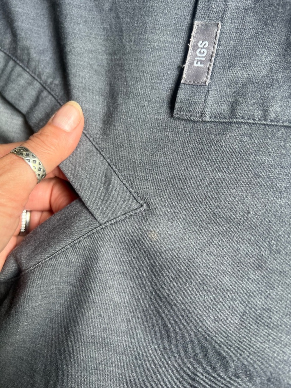 Figs Charcoal Gray Scrub Top with Pocket Tab - Picture 4 of 9